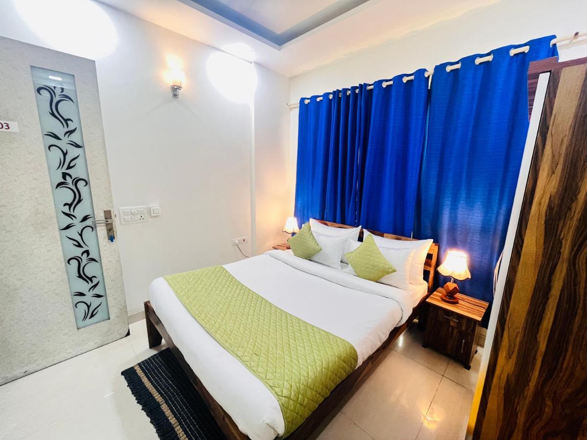 Hotel Park Pride Pitampura New Delhi, Couple Friendly Exterior foto