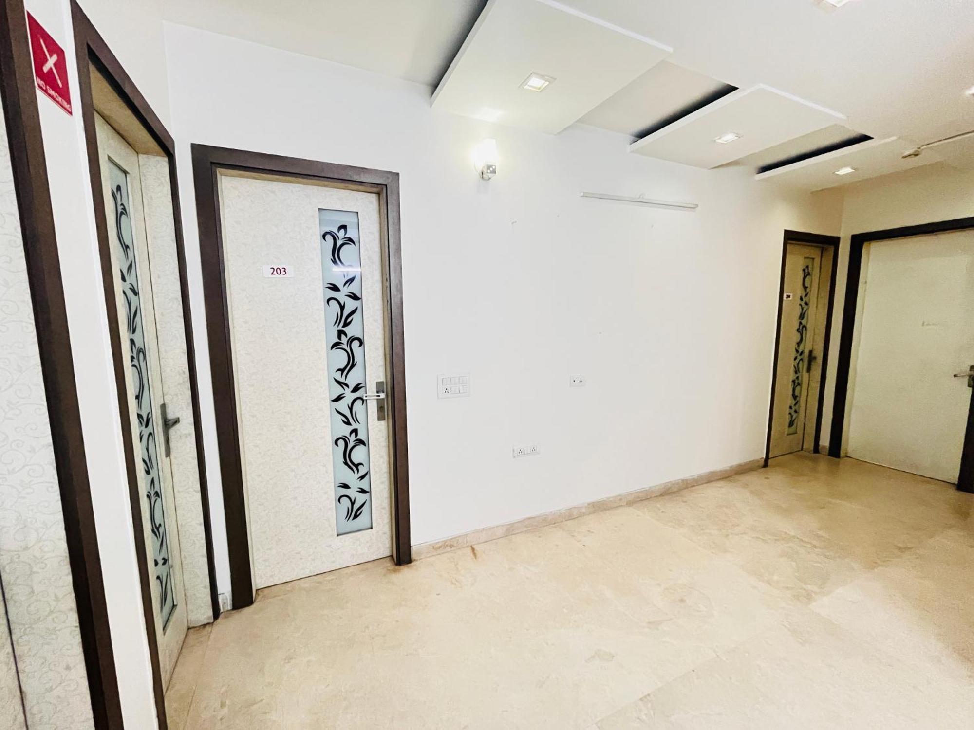 Hotel Park Pride Pitampura New Delhi, Couple Friendly Exterior foto