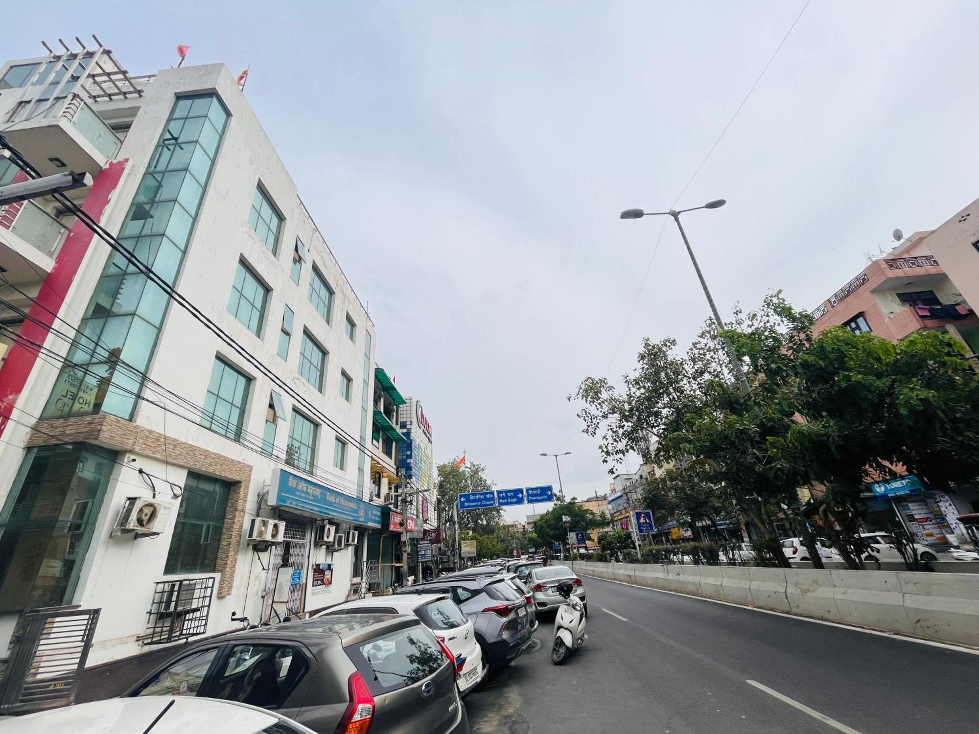 Hotel Park Pride Pitampura New Delhi, Couple Friendly Exterior foto